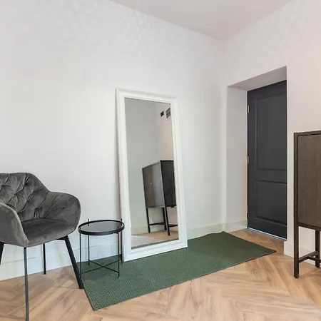 The Point Boutique In The Center Bucharest