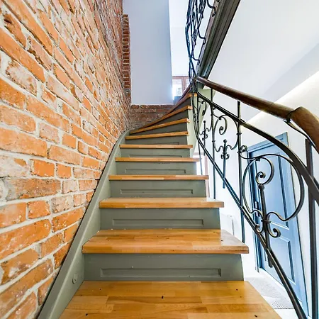 The Point Boutique In The Center Apartment